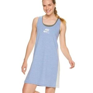Nike Sportswear Gym Vintage Dress Size Medium